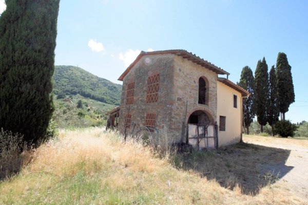 casa indipendente in vendita a Quarrata