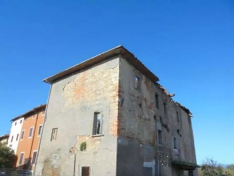 casa indipendente in vendita a Quarrata