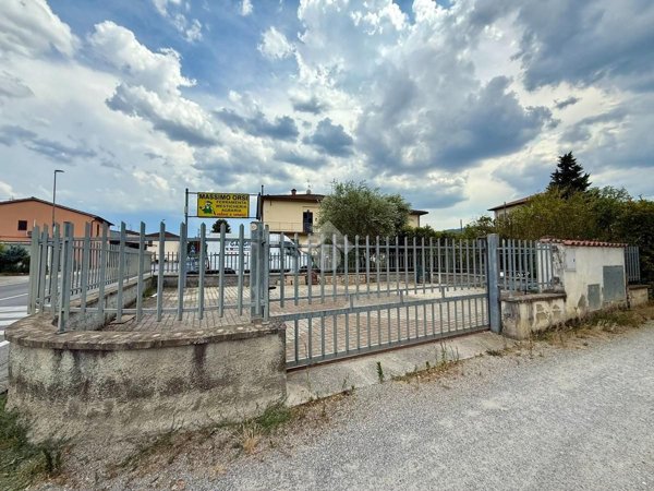 appartamento in vendita a Quarrata in zona Valenzatico