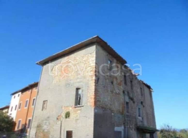 casa indipendente in vendita a Quarrata