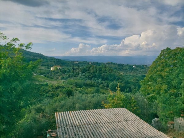 casa indipendente in vendita a Quarrata in zona Forrottoli