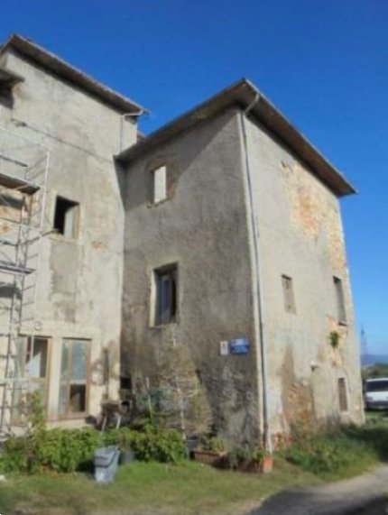 casa indipendente in vendita a Quarrata