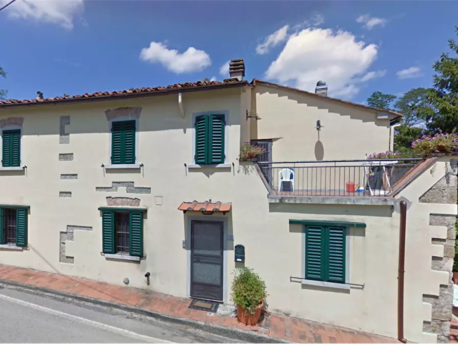 casa indipendente in vendita a Quarrata