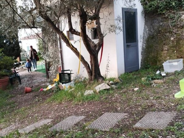 casa indipendente in vendita a Quarrata