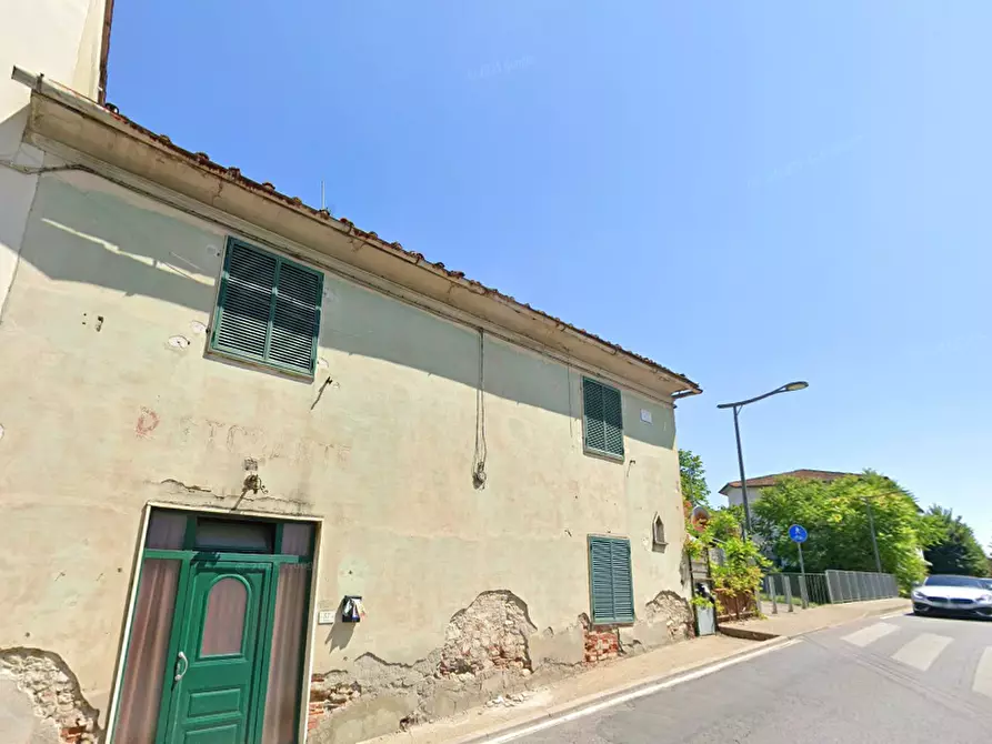 casa indipendente in vendita a Quarrata