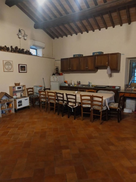 casale in vendita a Quarrata in zona Buriano