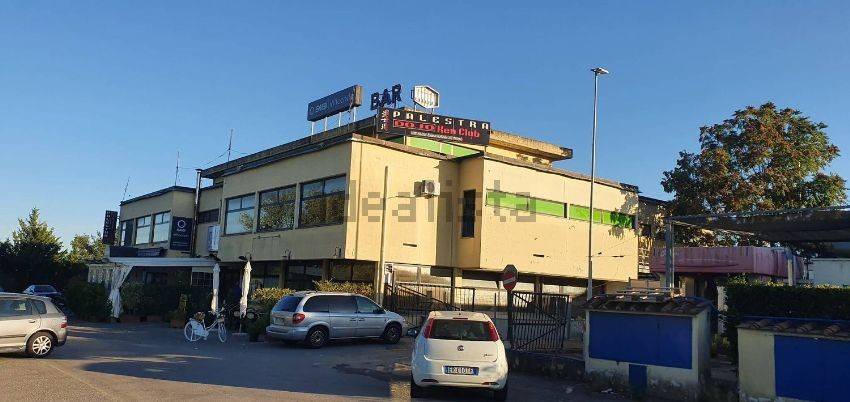 negozio in vendita a Quarrata