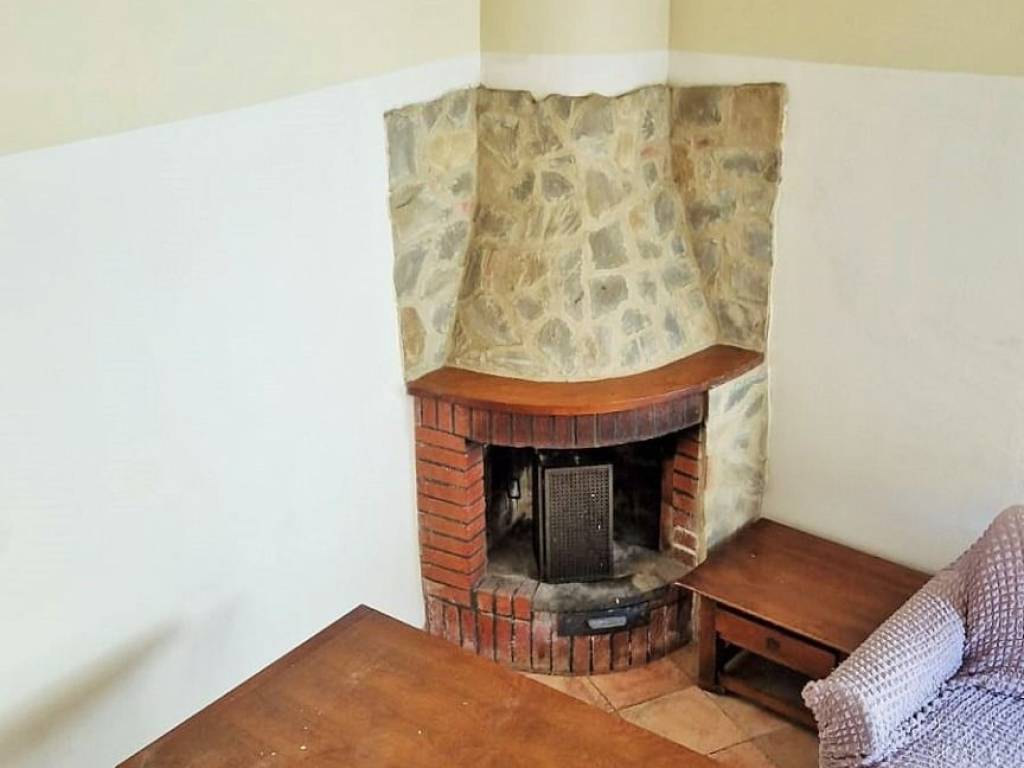 casa indipendente in vendita a Quarrata