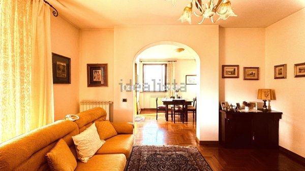 casa indipendente in vendita a Quarrata