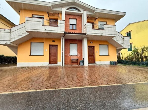 appartamento in vendita a Quarrata in zona Barba