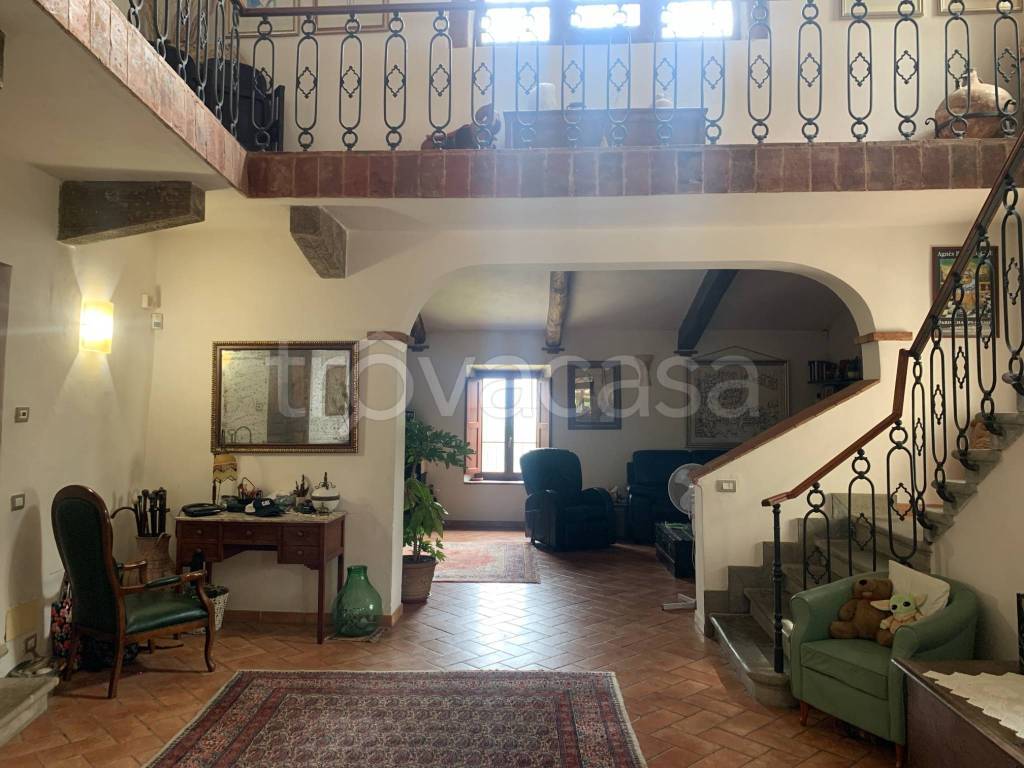 casa indipendente in vendita a Quarrata