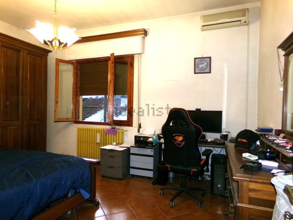 casa indipendente in vendita a Quarrata in zona Catena