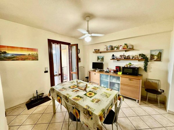 casa indipendente in vendita a Quarrata in zona Catena