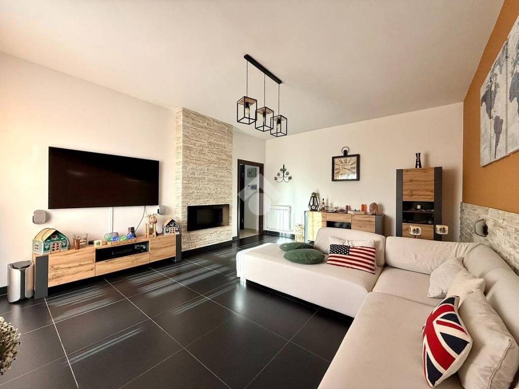 appartamento in vendita a Quarrata in zona Casini