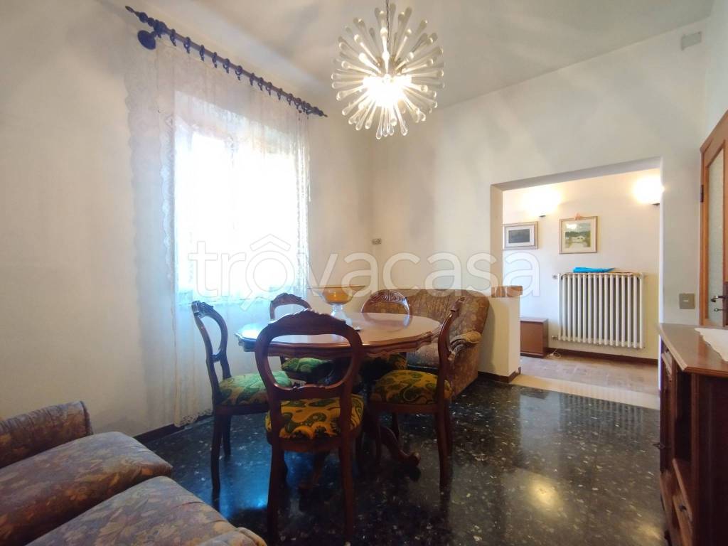 casa indipendente in vendita a Quarrata in zona Montemagno