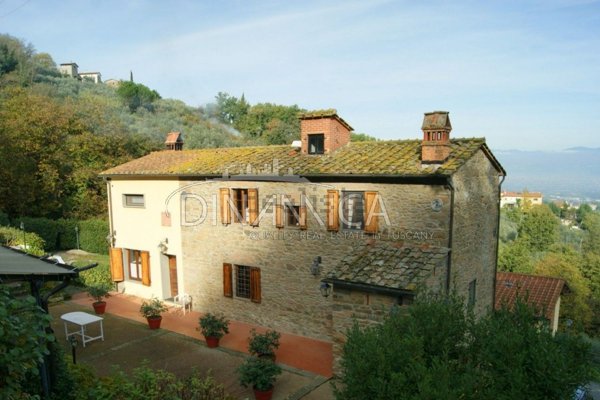 casa indipendente in vendita a Quarrata