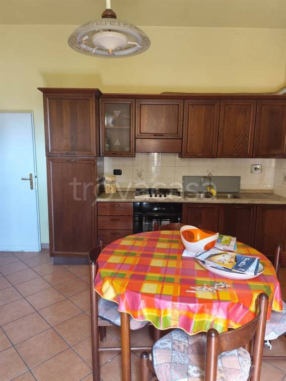 casa indipendente in vendita a Quarrata in zona Olmi