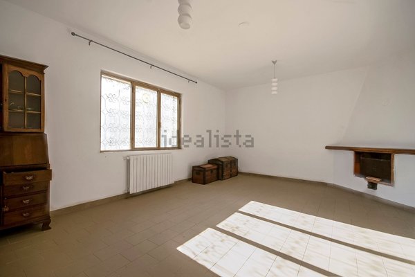 casa indipendente in vendita a Quarrata