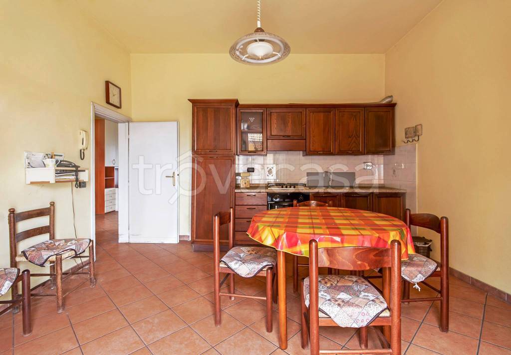 casa indipendente in vendita a Quarrata in zona Olmi