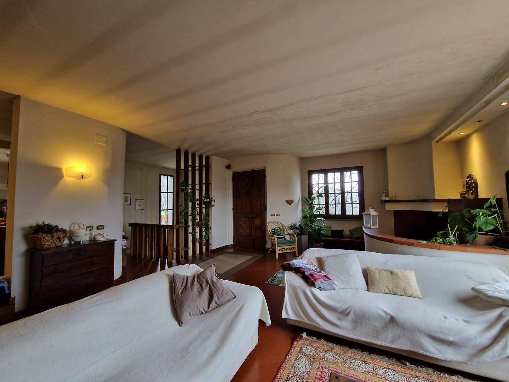 casa indipendente in vendita a Quarrata