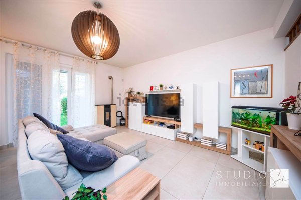 casa indipendente in vendita a Quarrata