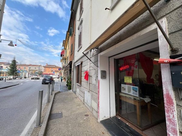 negozio in vendita a Quarrata