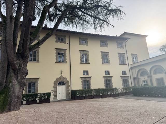 appartamento in vendita a Quarrata in zona Tizzana