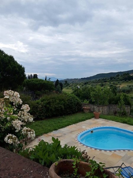 casa indipendente in vendita a Quarrata