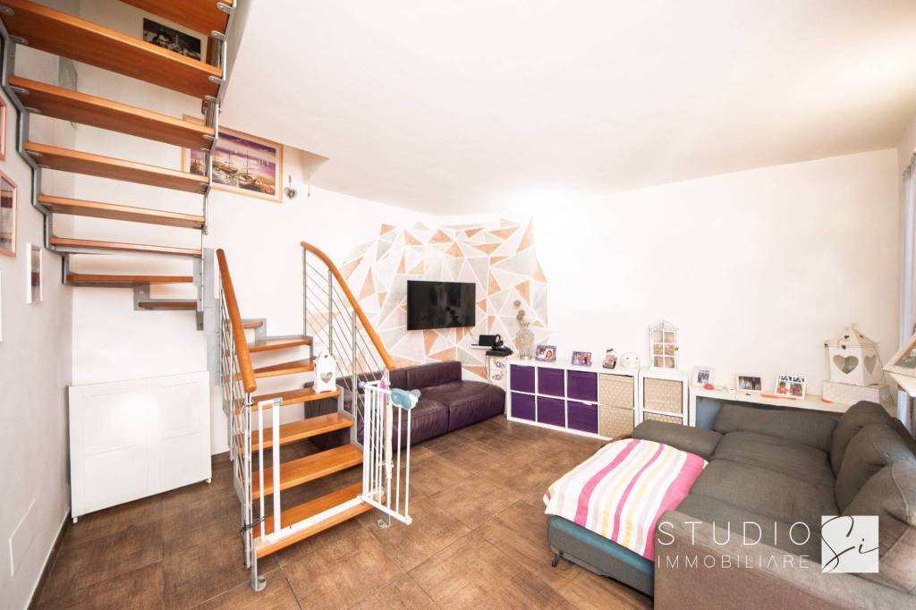 casa indipendente in vendita a Quarrata