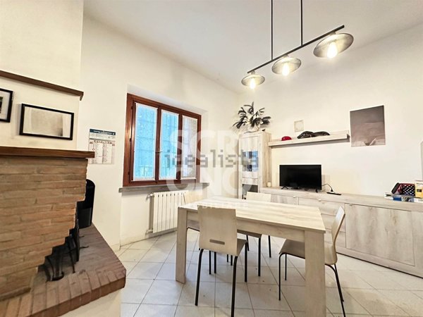 casa indipendente in vendita a Quarrata in zona Santonuovo