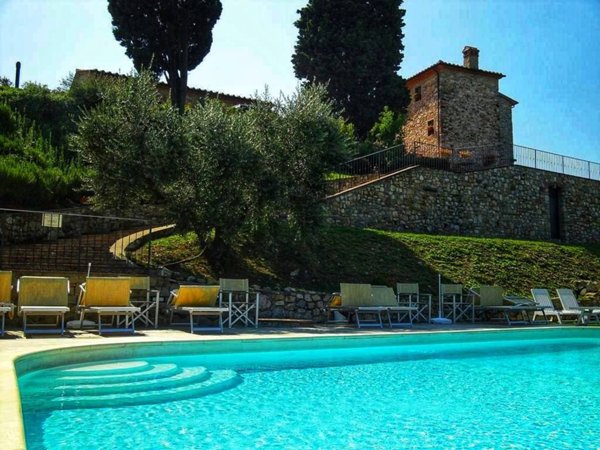 casa indipendente in vendita a Quarrata