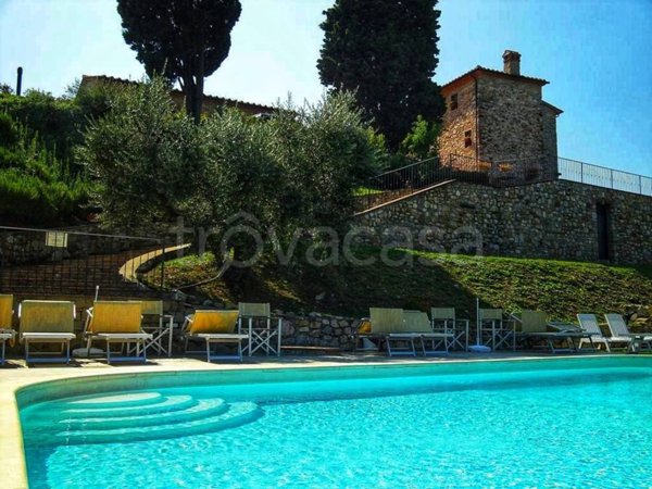 casa indipendente in vendita a Quarrata