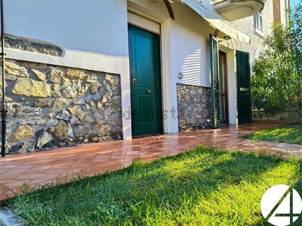 appartamento in vendita a Quarrata in zona Casini