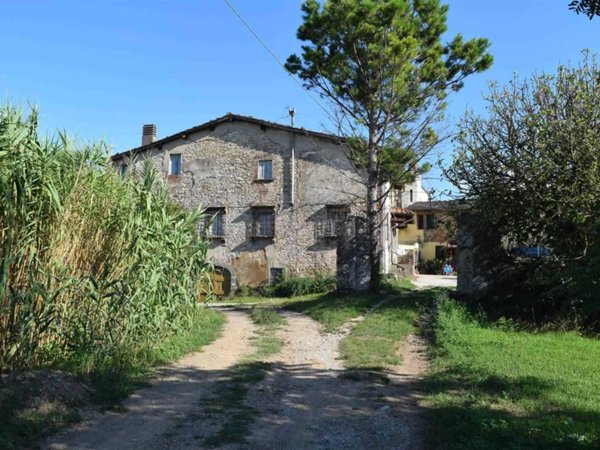 casale in vendita a Quarrata in zona Casini