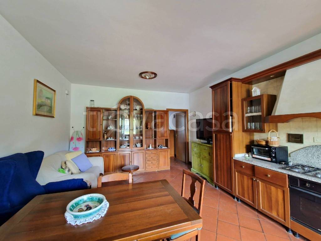 appartamento in vendita a Quarrata in zona Santonuovo