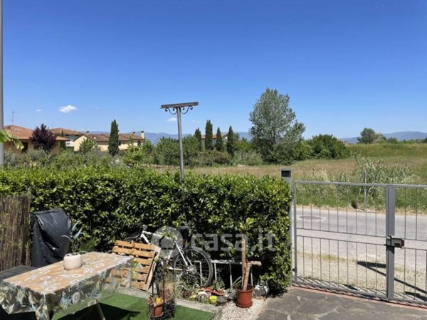 casa indipendente in vendita a Quarrata in zona Catena