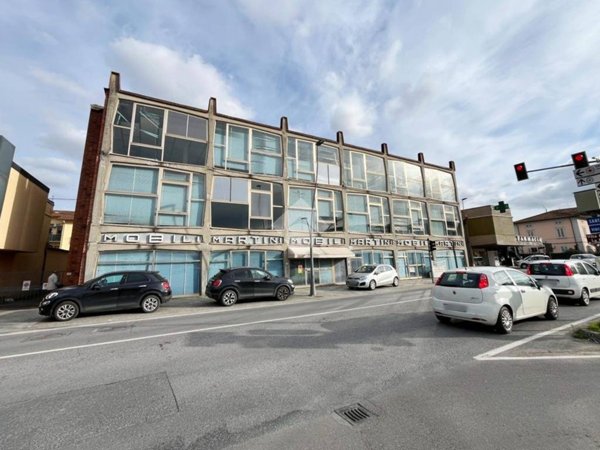 negozio in vendita a Quarrata