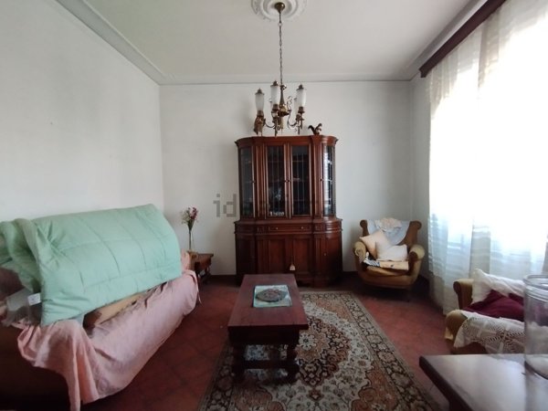 casa indipendente in vendita a Quarrata