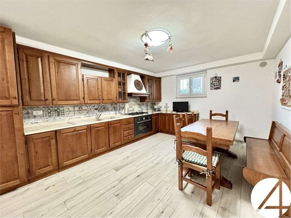 casa indipendente in vendita a Quarrata