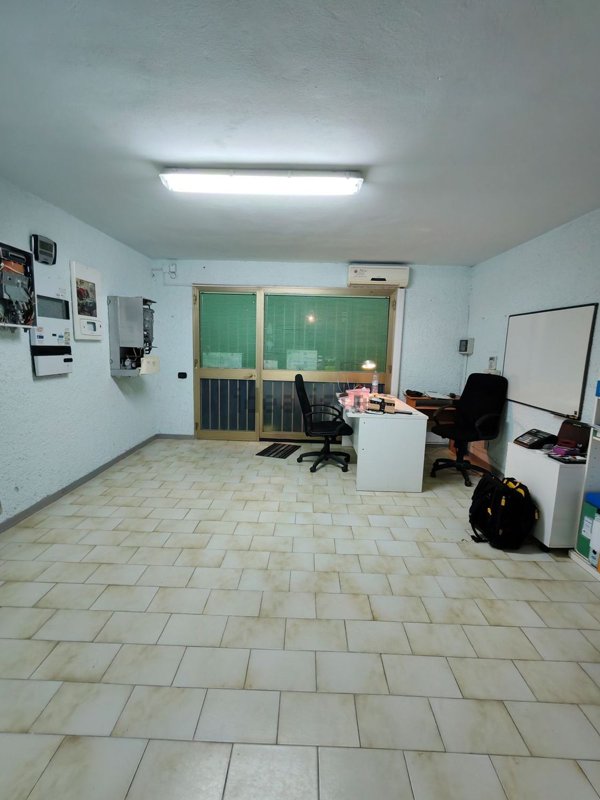 ufficio in vendita a Quarrata