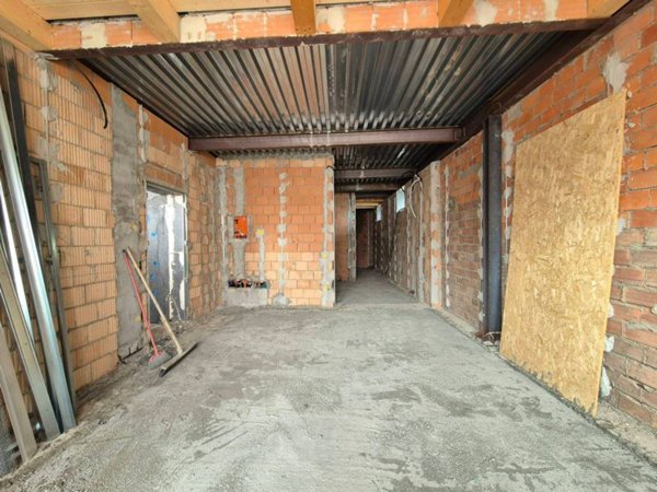 casa indipendente in vendita a Quarrata