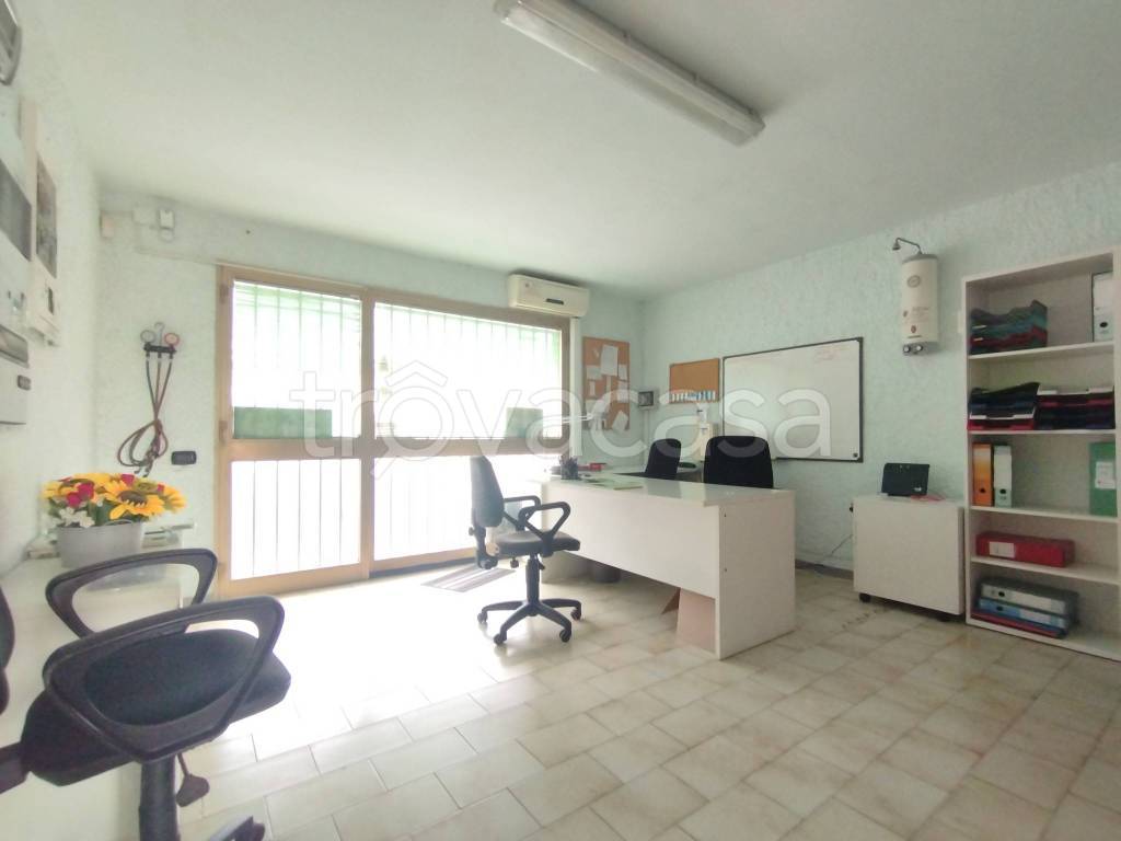 appartamento in vendita a Quarrata in zona Montemagno