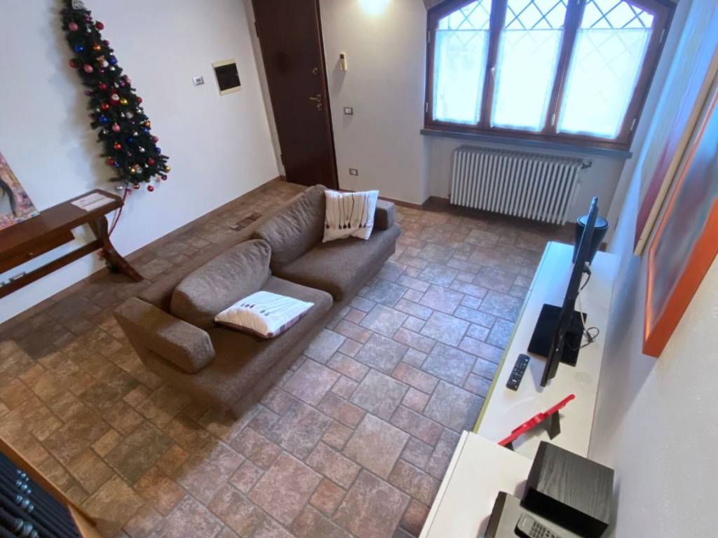 casa indipendente in vendita a Quarrata in zona Caserana