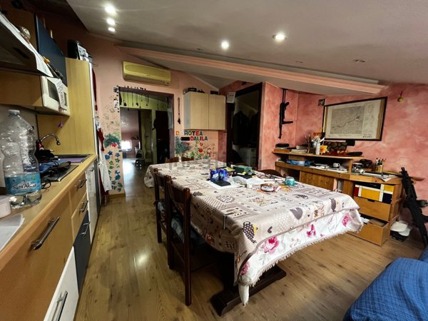 casa indipendente in vendita a Quarrata