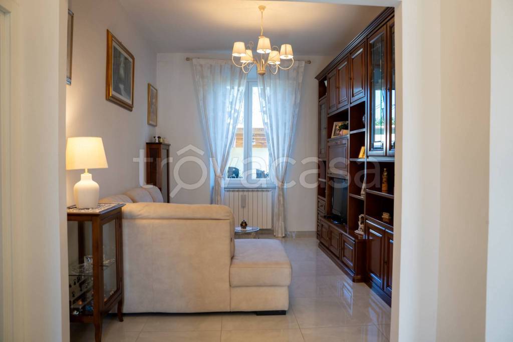 appartamento in vendita a Quarrata in zona Barba