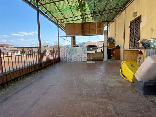 casa indipendente in vendita a Quarrata