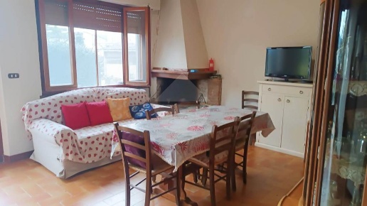 casa indipendente in vendita a Quarrata