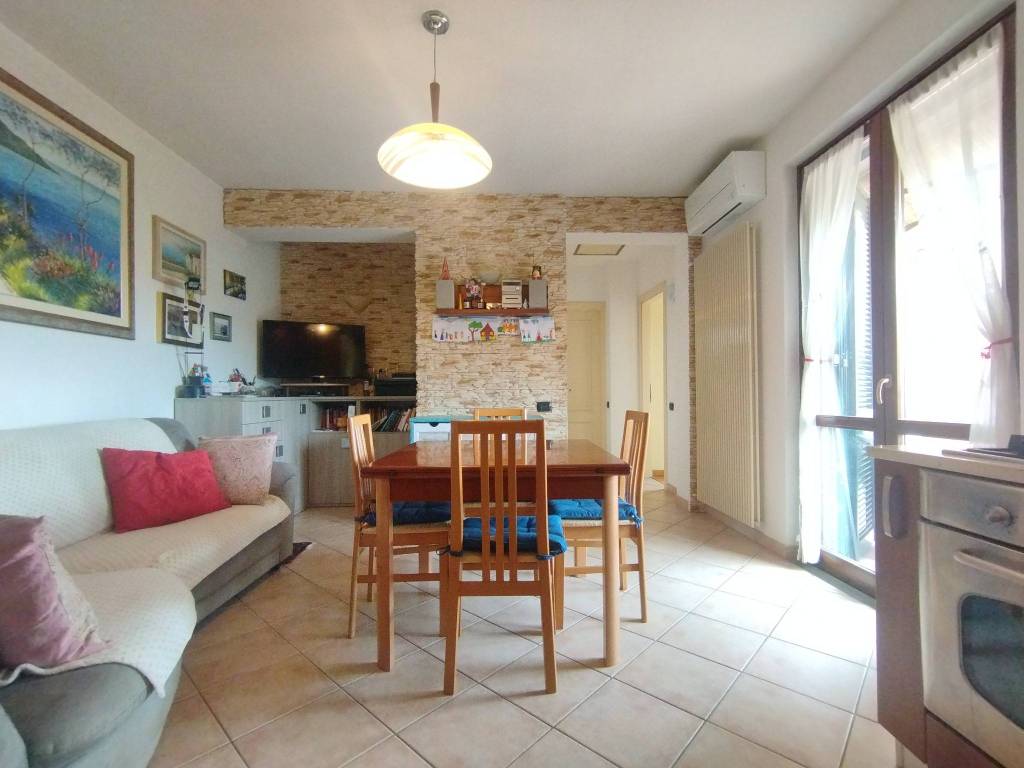 appartamento in vendita a Quarrata in zona Campiglio