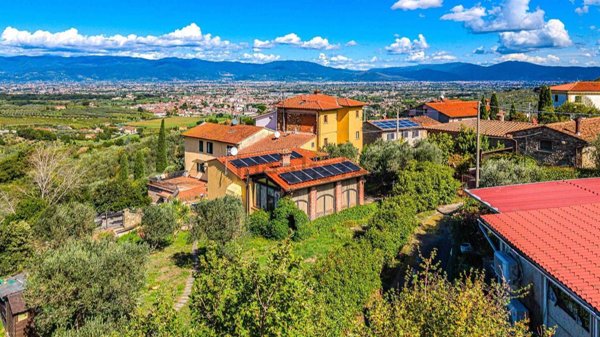 casale in vendita a Quarrata