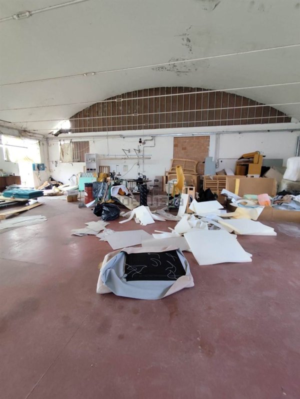 capannone in vendita a Quarrata